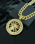 Men's Hip Hop Rotatable Spider Pendant Necklace - Gothic Cuban Chain, Iced Out Streetwear Jewelry,Trendy Unisex Gift for Rappers